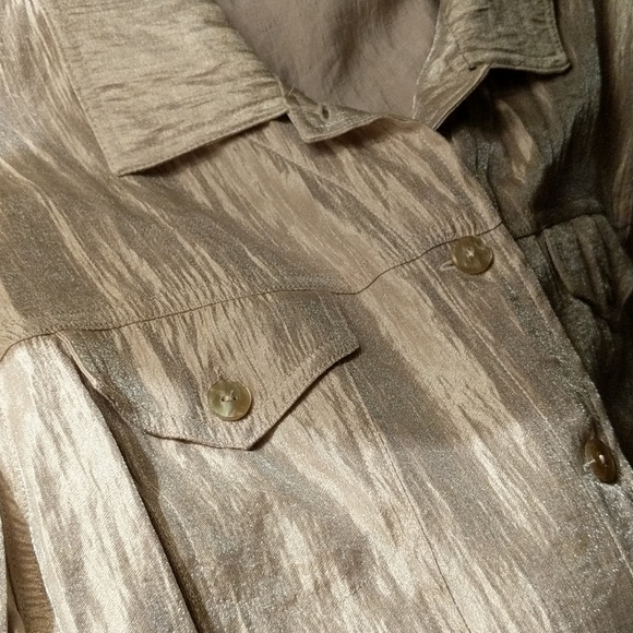 Croft Barrows light shimmery beige jacket, large - Picture 5 of 7